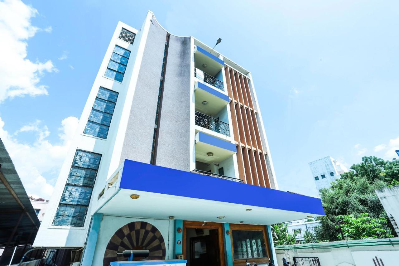 Oyo 18627 Hotel Mithila Salem Exterior foto