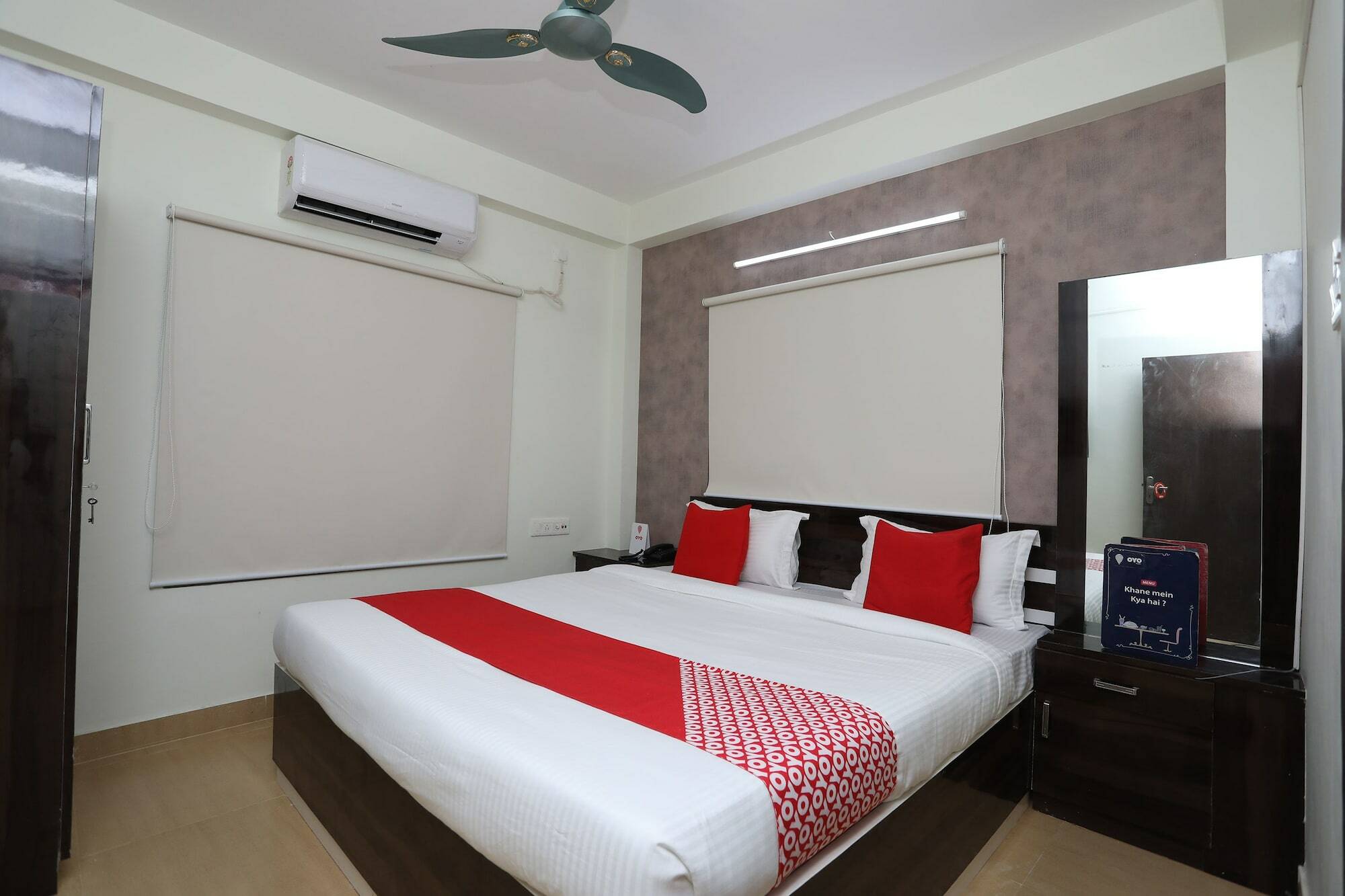 Oyo 18627 Hotel Mithila Salem Exterior foto